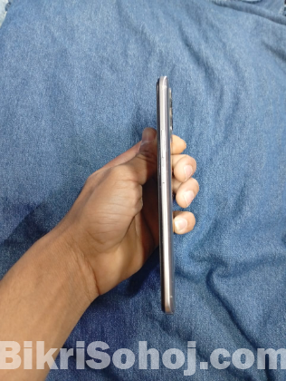 Realme 8